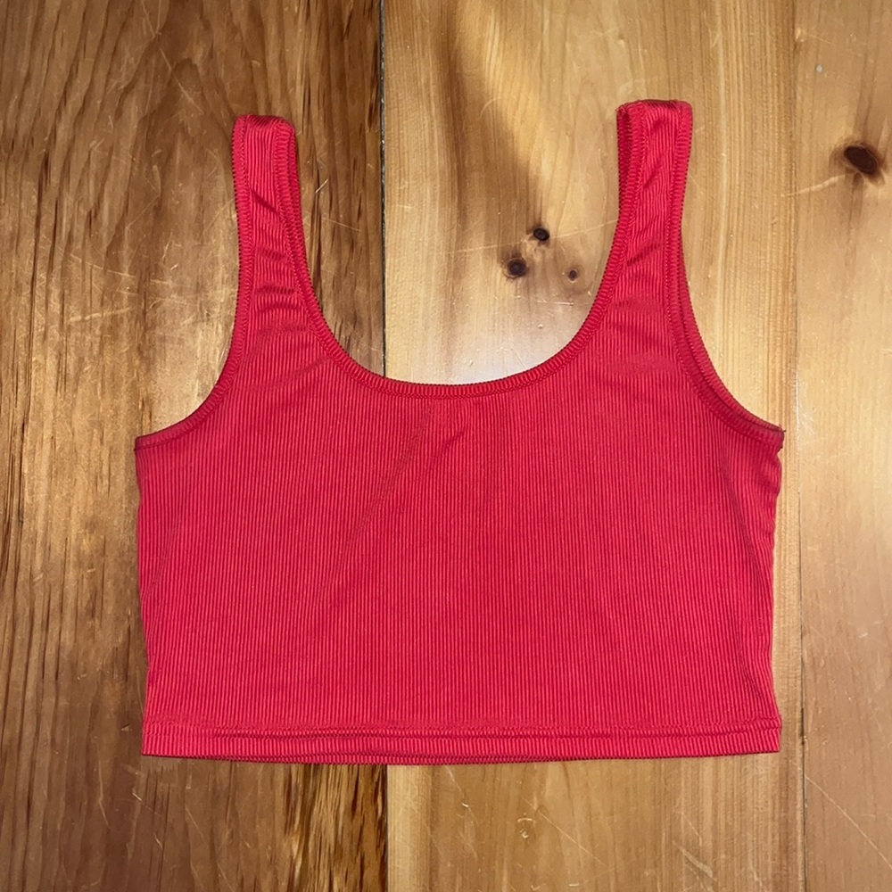 Medium tank top